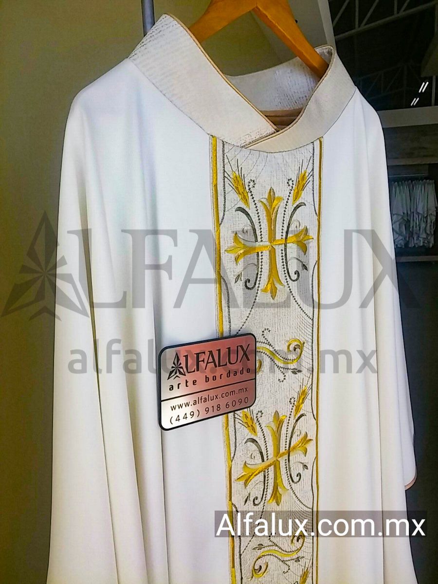 11 CATEDRAL Brocado